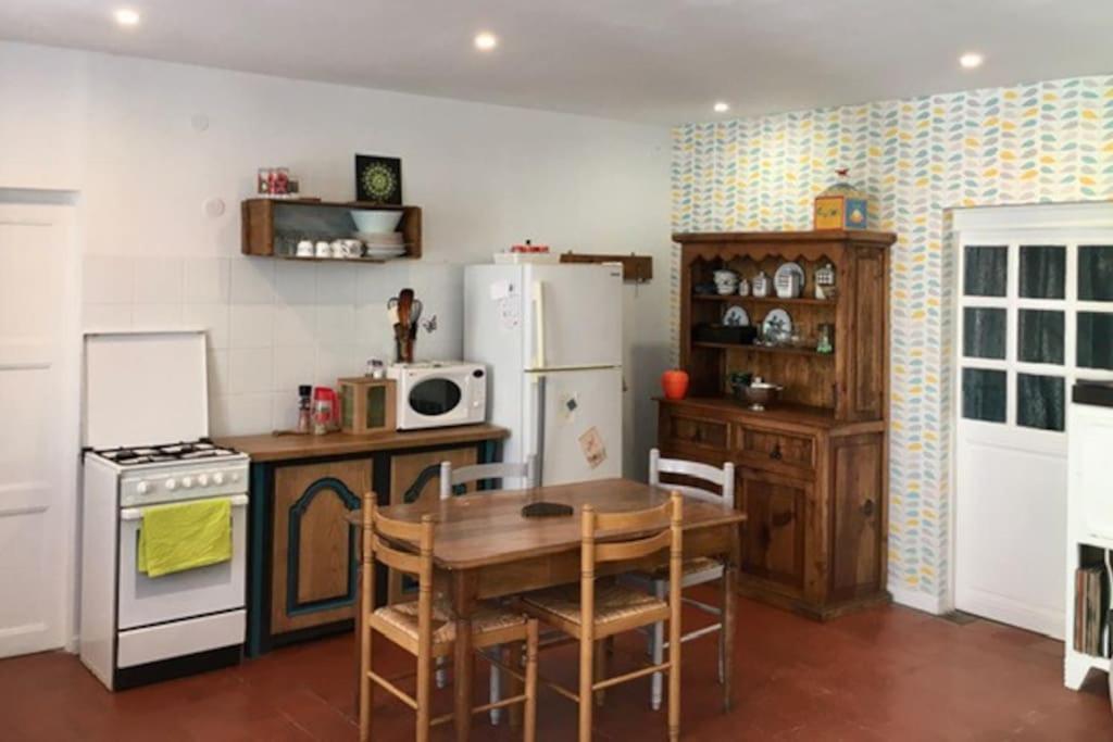 Maison Face A L'Etang Précy المظهر الخارجي الصورة